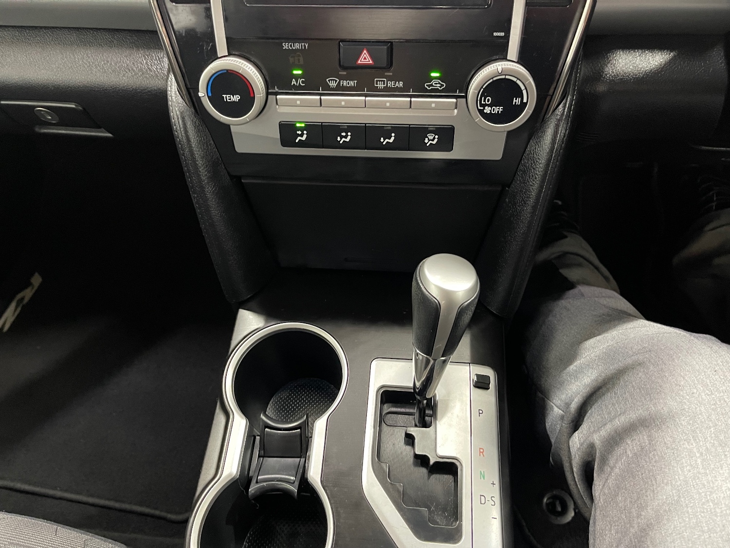 2014 Toyota Camry ASV50R RZ Sedan Image 17