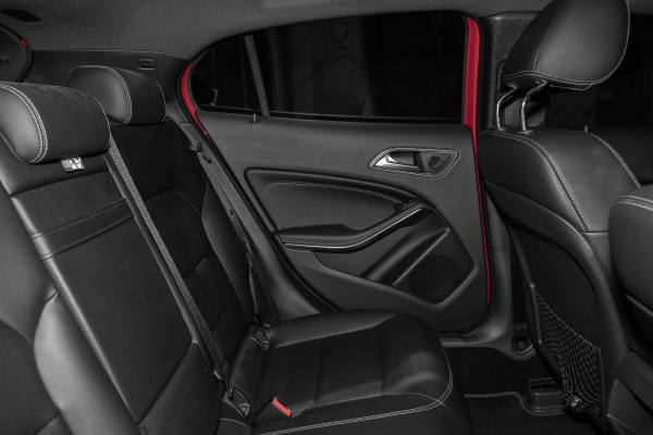 2018 Mercedes-Benz GLA-Class X156 GLA180 SUV image 9