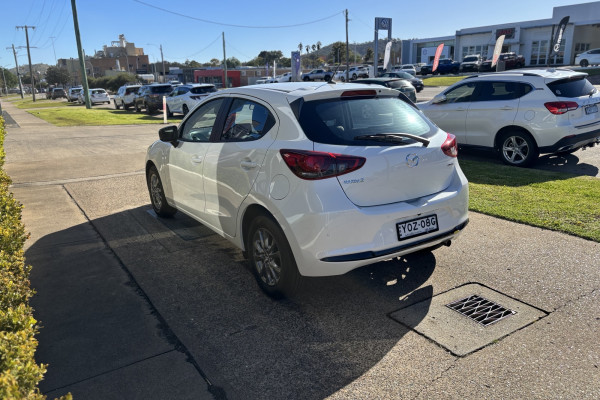 2024 Mazda 2 DJ Series G15 Pure Hatch Image 5