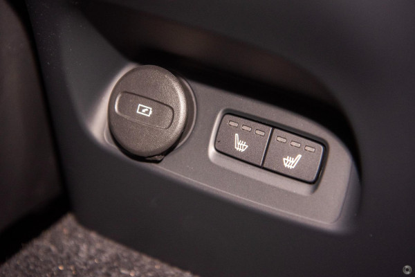 2026 Volvo XC40 XZ Plus B4 SUV Image 11