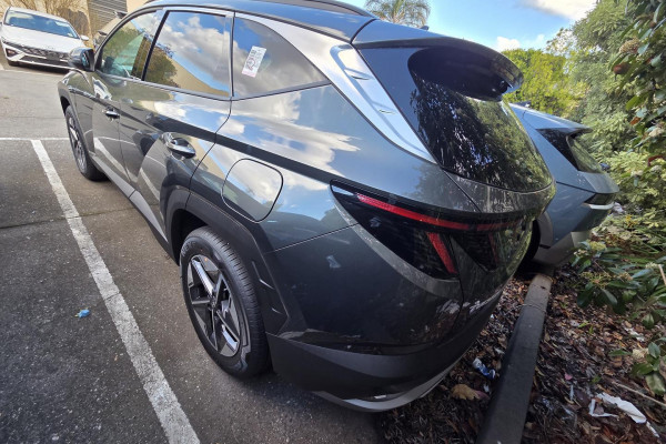 2026 Hyundai Tucson NX4.V4 Elite SUV Image 4