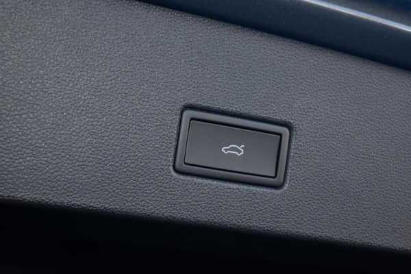 2025 [THIS VEHICLE IS SOLD] image 21