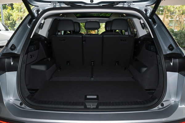 2025 Volkswagen Tayron R4 150TSI Elegance SUV Image 25