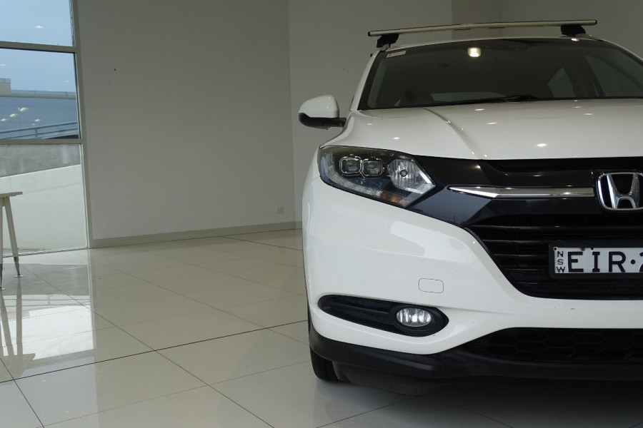 2015 Honda HR-V  VTi-S SUV Image 19