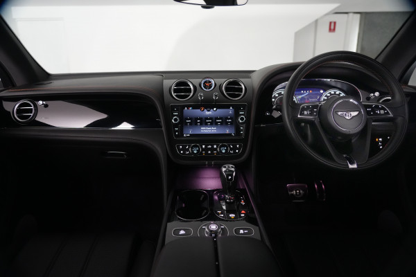 2020 Bentley Bentayga V8 SUV Image 32