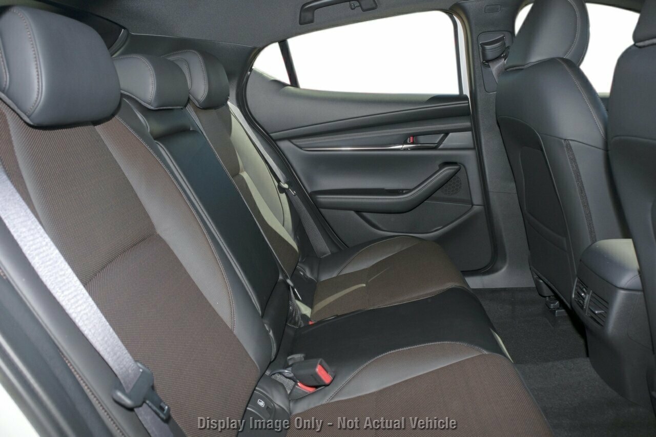 2025 Mazda 3 BP Series G20 Touring Hatch Image 6