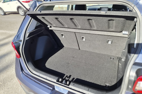 2021 Hyundai Venue QX.V3 Active SUV Image 23