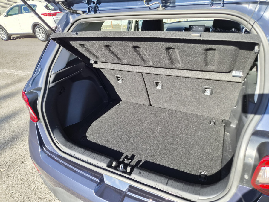2021 Hyundai Venue QX.V3 Active SUV Image 23