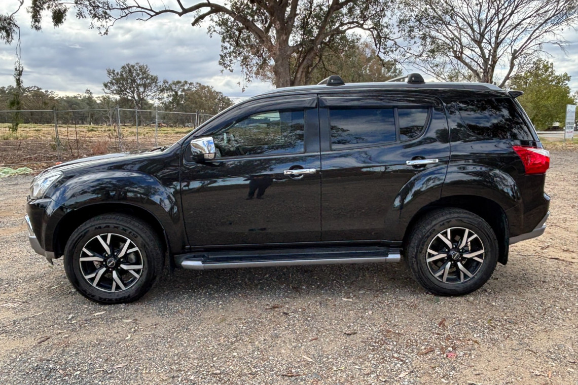 2019 Isuzu MU-X LS-T SUV Image 27