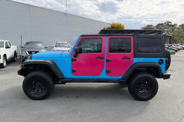 2017 Jeep Wrangler JK Sport SUV Image 12