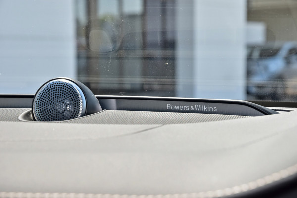 2020 Volvo S60 Z Series T8 R-Design Sedan