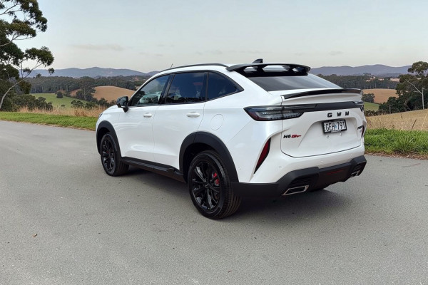 2026 GWM Haval H6GT B03 Ultra Hi4 PHEV SUV Image 5