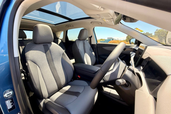 2026 MY25 MG MGS5 EV ZS3EM Essence 62 SUV Image 10