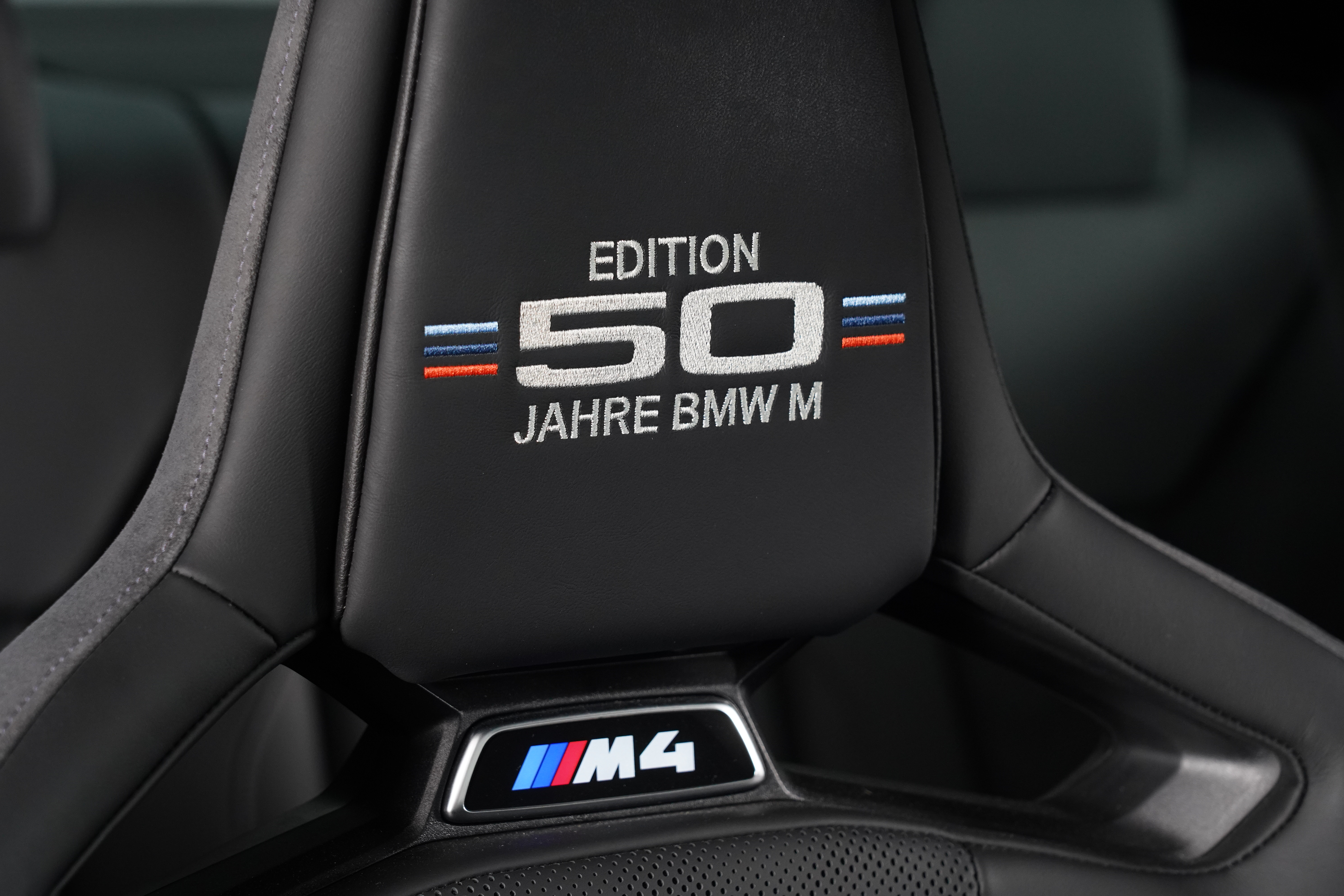 2022 BMW M4 50 Jahre Edition X Drive Coupe Image 33