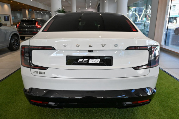 2026 Volvo ES90  Ultra Single Motor Sedan Image 3