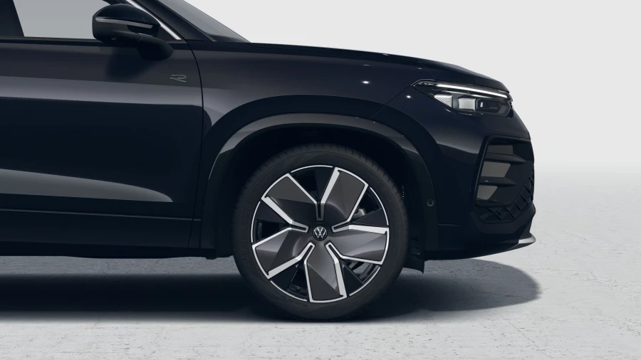 2026 Volkswagen Tayron R4 195TSI R-Line SUV Image 5