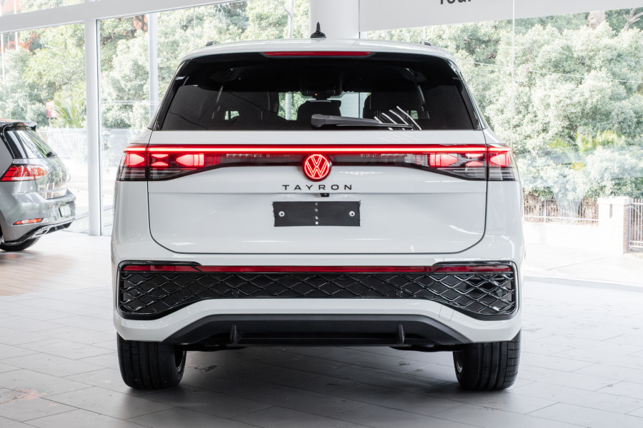 2025 Volkswagen Tayron R4 195TSI R-Line SUV Image 5