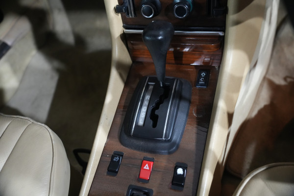 1983 Mercedes-Benz 380 Sl Convertible Image 15