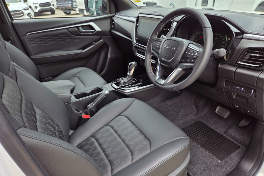 2025 Isuzu D-MAX SX Ute Image 9