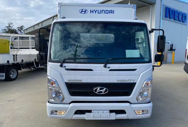 2023 MY21 Hyundai Mighty EX4 Cab Chassis