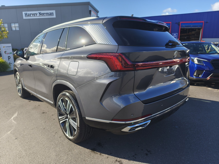 2026 MG QS Essence SUV Image 3