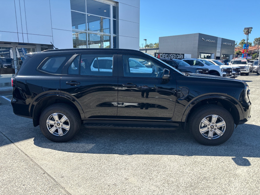 2025 MY26 Ford Everest UB Ambiente SUV Image 2