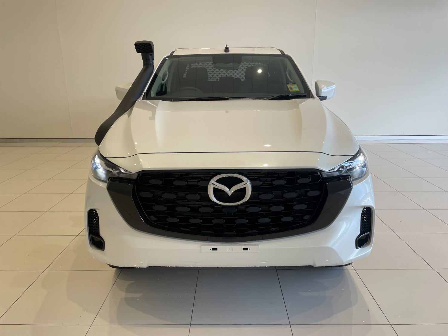 2025 Mazda BT-50 TF XT Cab Chassis Image 4