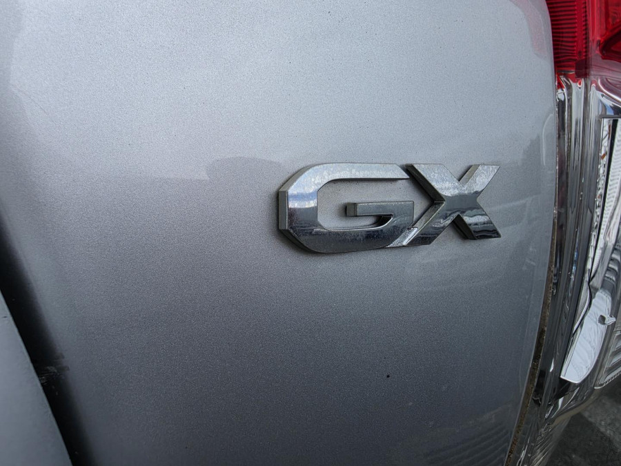 2013 Toyota LandCruiser Prado GDJ150R GX SUV Image 24