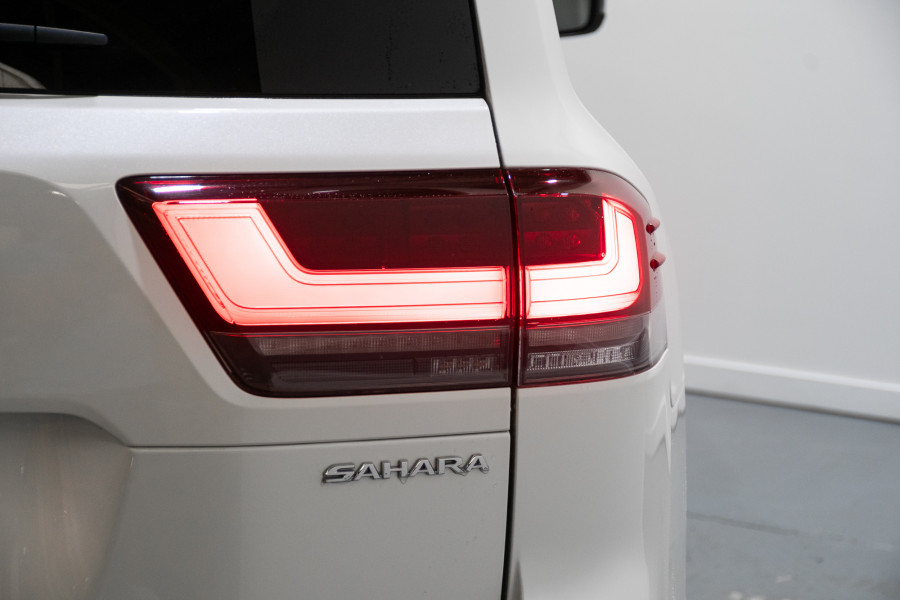 2023 Toyota LandCruiser Sahara SUV