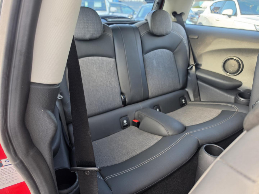 2015 MINI Cooper F56 Hatch Image 15