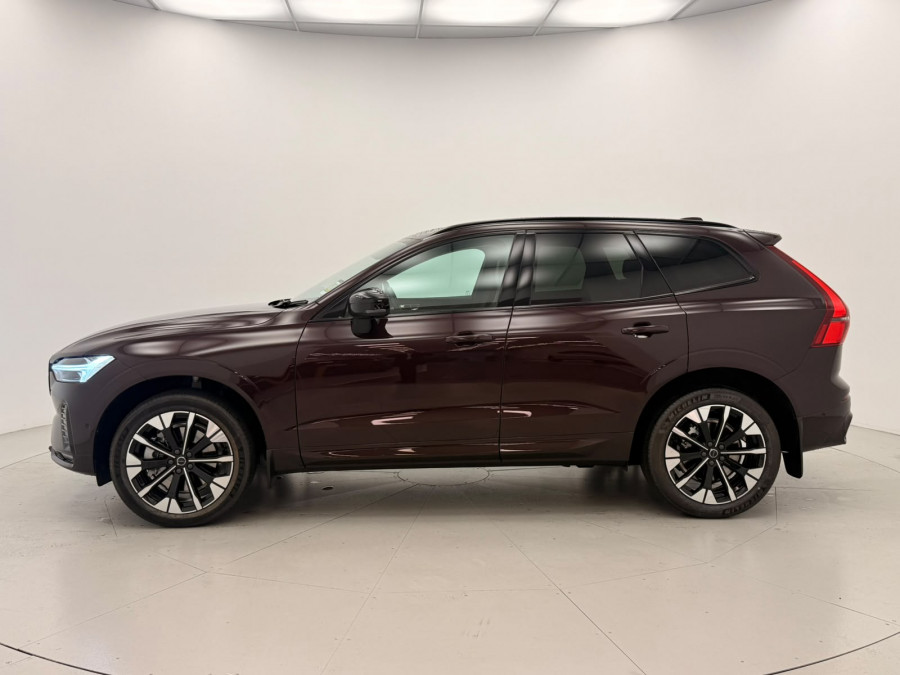 2025 MY26 Volvo XC60 UZ Ultra B5 Dark SUV Image 4