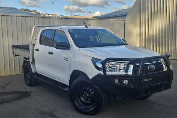 2020 Toyota HiLux  SR Dual Cab Cab Chassis