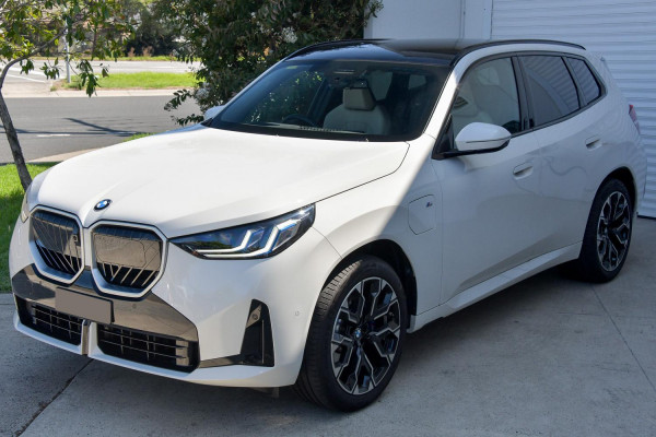 2026 BMW X3 G45 30e xDrive SUV image 27