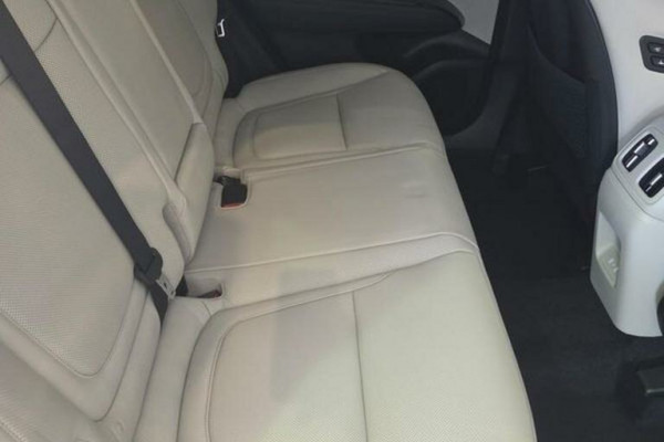 2026 Hyundai Tucson NX4.V4 Hybrid Premium SUV Image 12