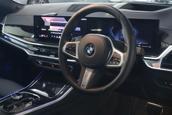 2025 BMW X5 G05 LCI xDrive30d M Sport SUV image 15