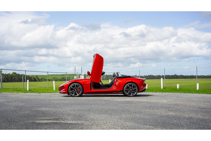 2024 MY24.5 MG Cyberster EC32  Convertible Image 6