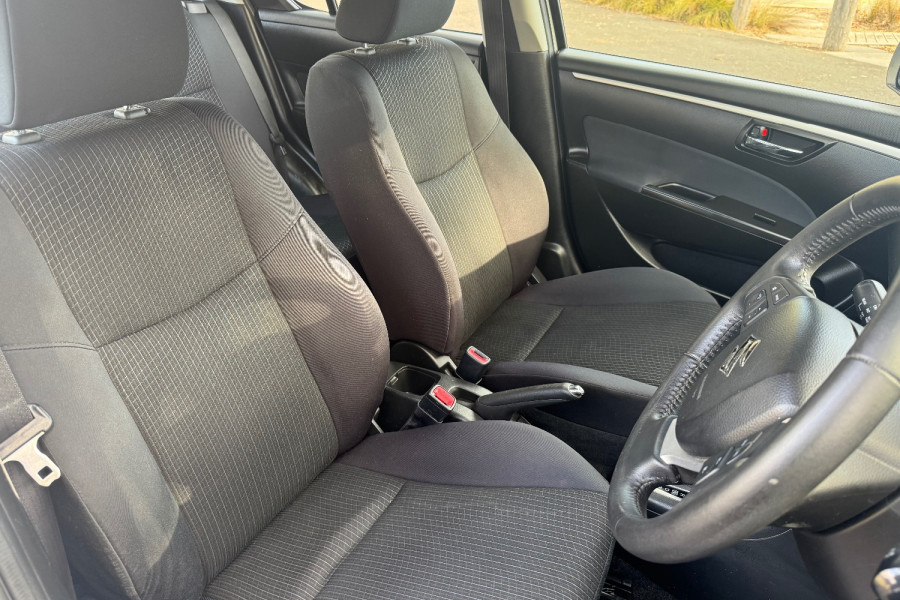 2015 Suzuki Swift FZ GL Navigator Hatch Image 9