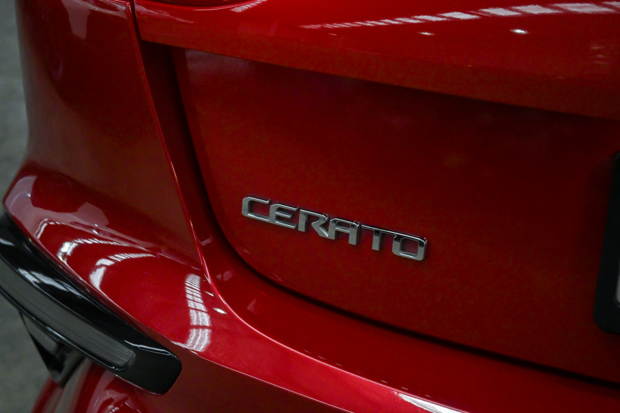 2021 MY22 Kia Cerato BD GT Hatch Image 20