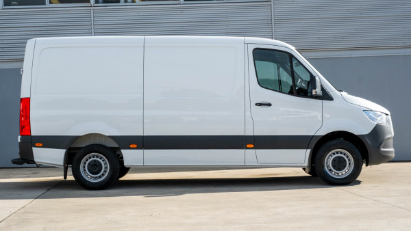 2025 Mercedes-Benz Sprinter VS30 311CDI MWB Van image 2