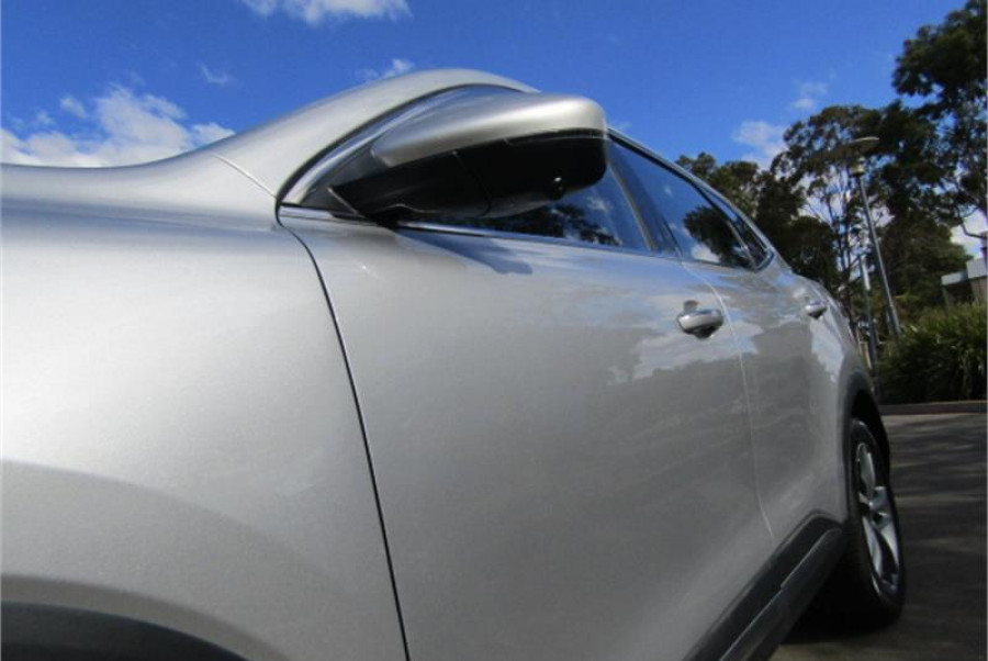 2022 MY23 MG HS Plus EV SAS23 Essence SUV Image 11