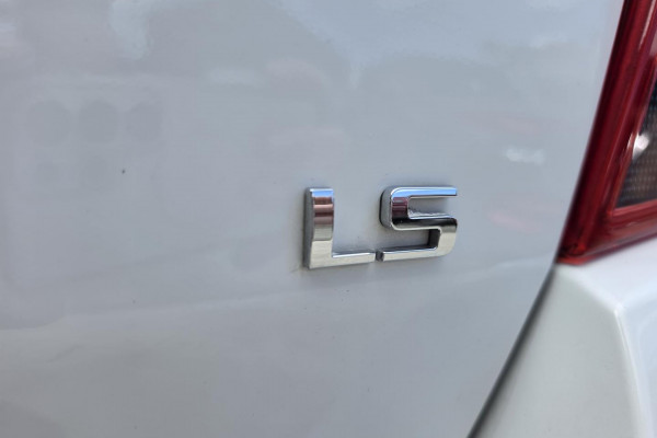2014 Holden Trax TJ LS SUV Image 26