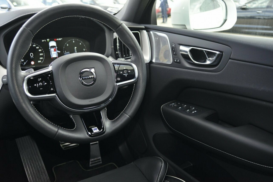 2018 Volvo XC60 D5 R-Design Suv Image 7