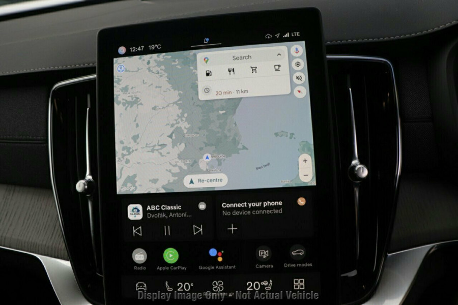 2026 Volvo XC90 L Series Ultra B5 Dark SUV Image 12