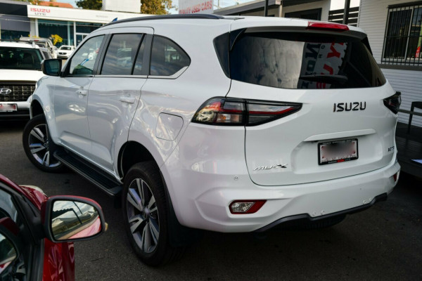 2023 Isuzu MU-X RJ LS-T SUV