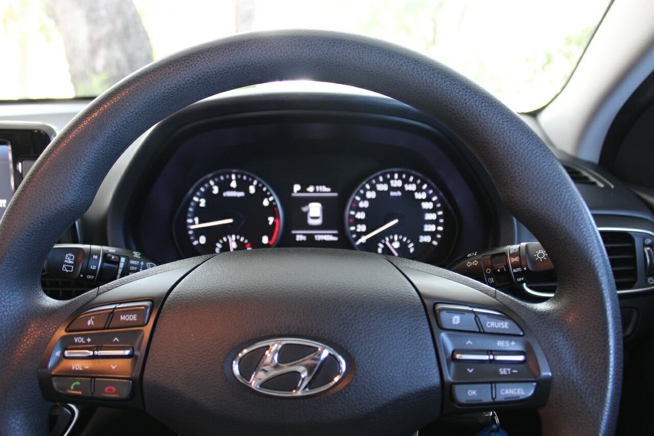 2017 Hyundai i30 PD MY18 Active Hatch Image 18