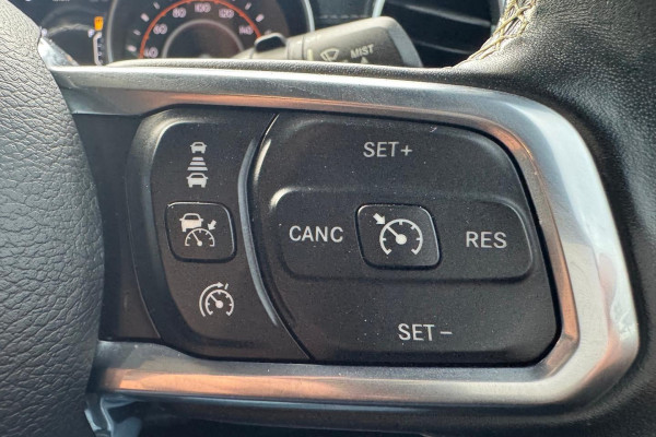 2019 Jeep Wrangler JL Overland SUV Image 20