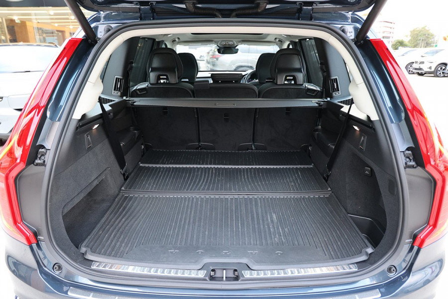 2024 MY25 Volvo XC90 L Series Ultra B6 Bright SUV Image 29