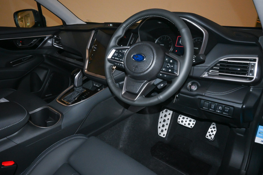 2025 MY24 Subaru Outback 6GEN AWD Touring XT SUV Image 7