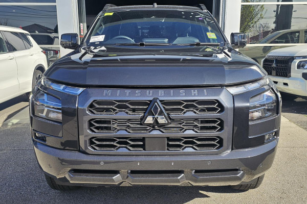2026 Mitsubishi Triton MV GSR Ute Image 2