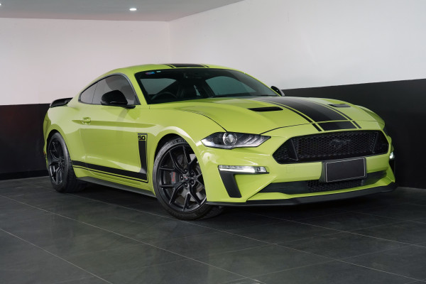 2020 Ford Mustang R-Spec Coupe Image 8